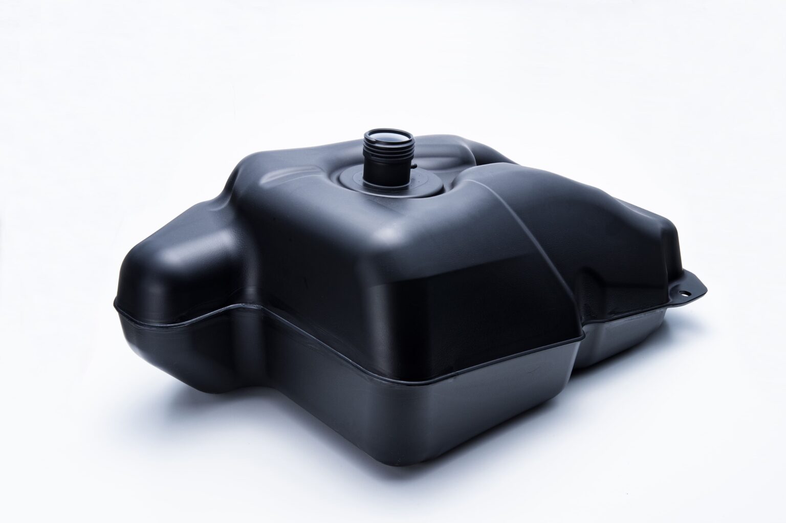 スノーモービル用燃料タンク｜燃料タンク｜製品紹介｜株式会社ヤザキ